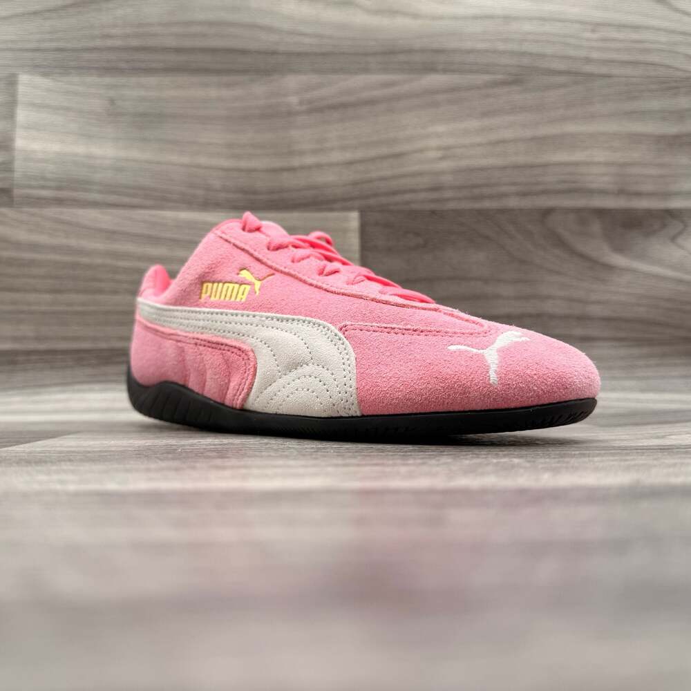Puma NWOT Speedcat OG Big Kid 'Magic Rose' - Pink and White Suede Sneakers